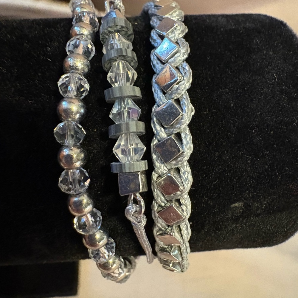 Elegant Silver Bracelet Set